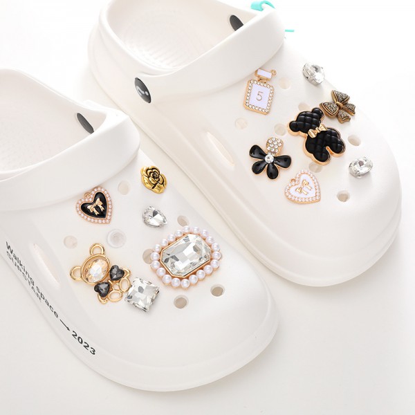 Elegant Diamonds